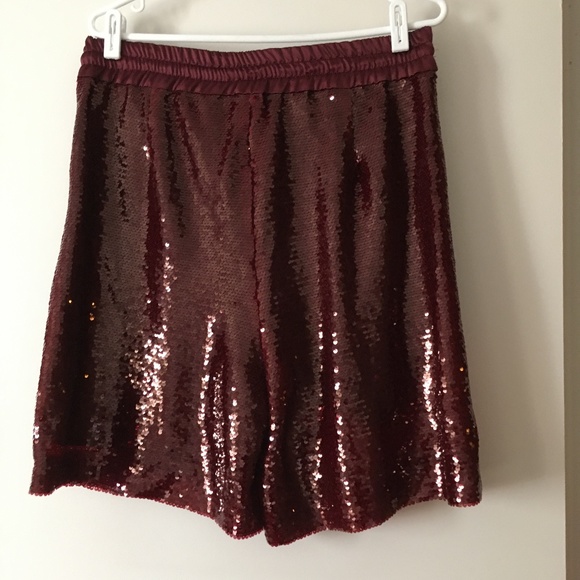 ZARA Burgundy Red Sequin Pull On Shorts L - Picture 2 of 7